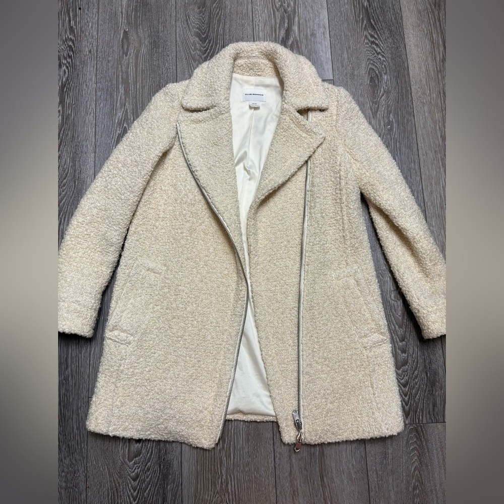 Club Monaco teddy Elegant Women's Coat - Picture 2 of 12